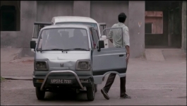 Rangbaaz - Season 01 Episode 08